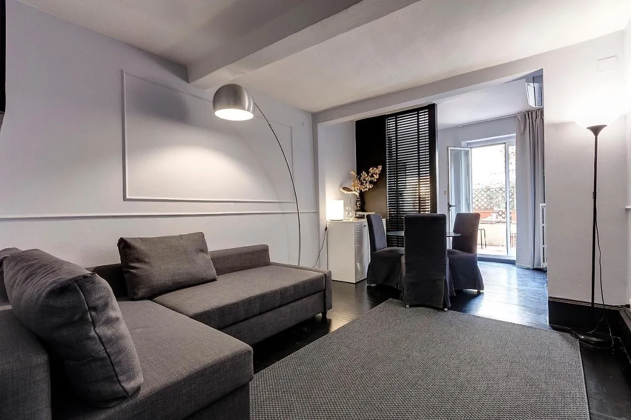 San Niccolo Apartment By Mamo Florencja